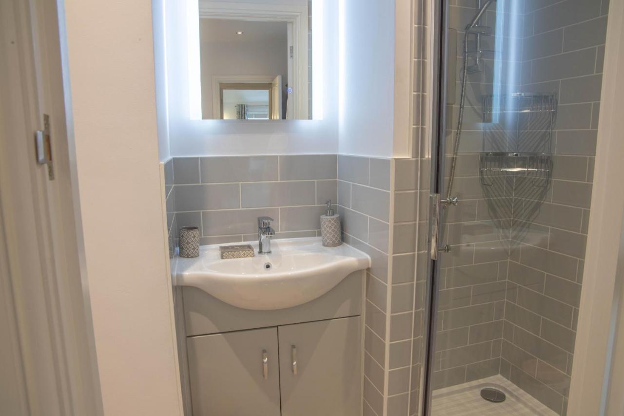 Number Six Apartment Ironbridge Ngoại thất bức ảnh